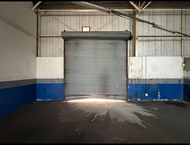 379M² WAREHOUSE TO LET IN HALFWAY HOUSE